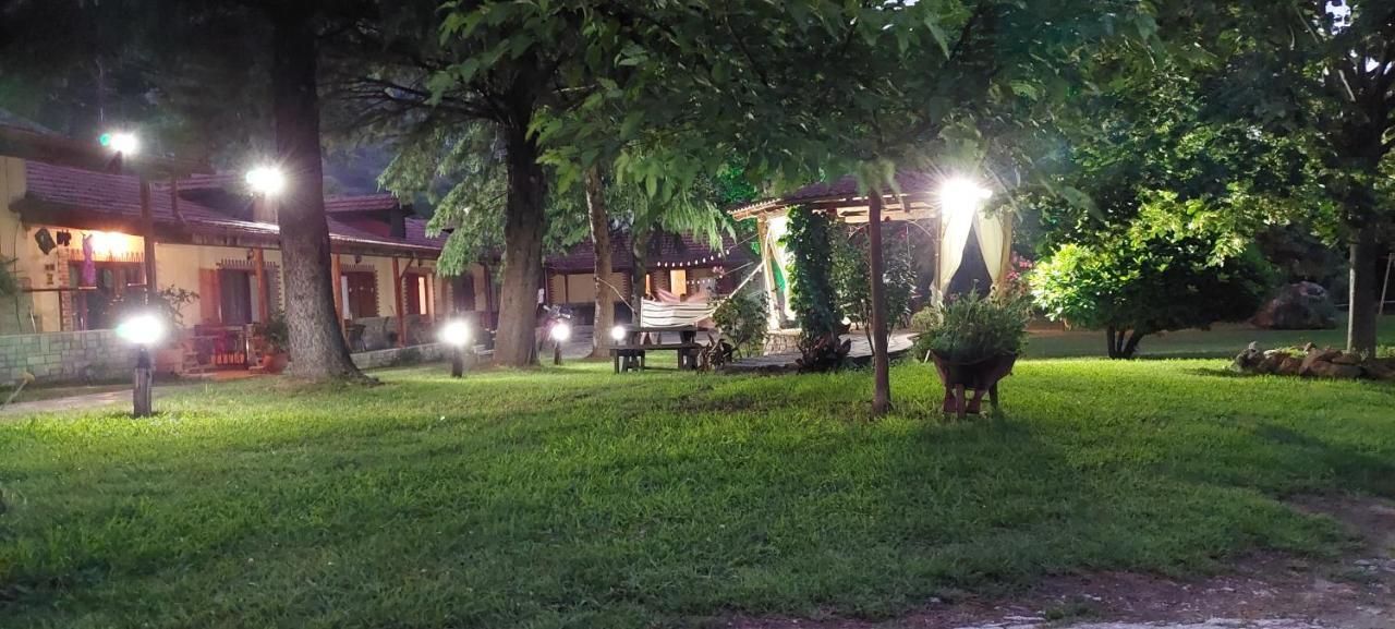 Galini Apartment Káto Loutrákion Екстериор снимка