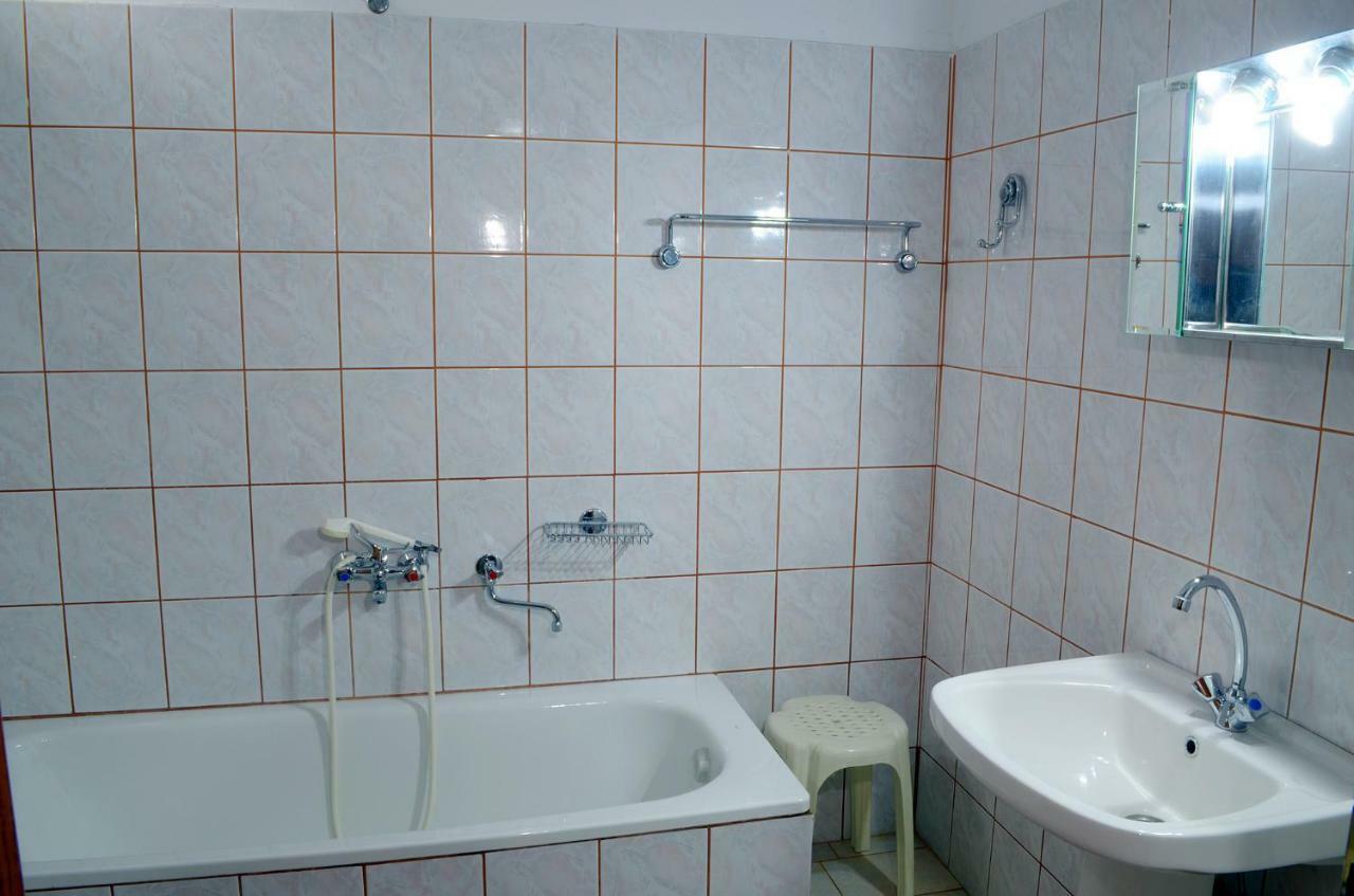 Galini Apartment Káto Loutrákion Екстериор снимка